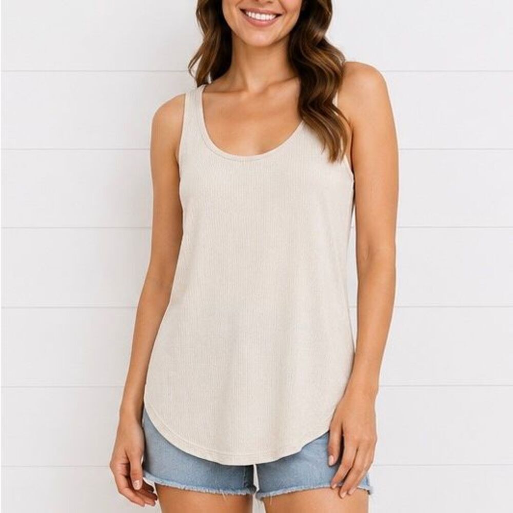 Jennifer Lopez ribbed metallic tank size small